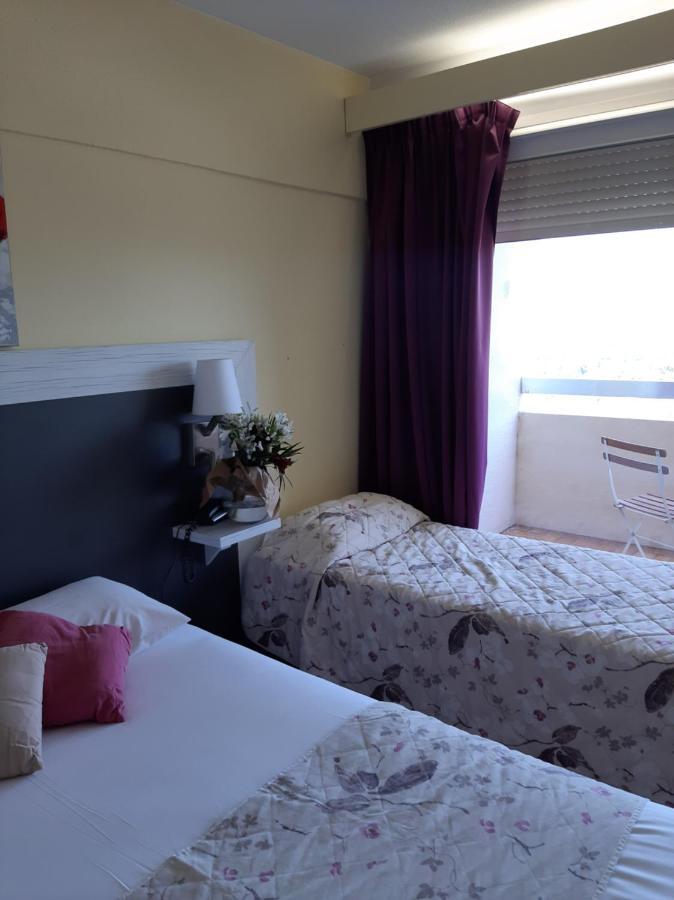 Logis Hotel Le Col De L'Ange Draguignan Eksteriør bilde