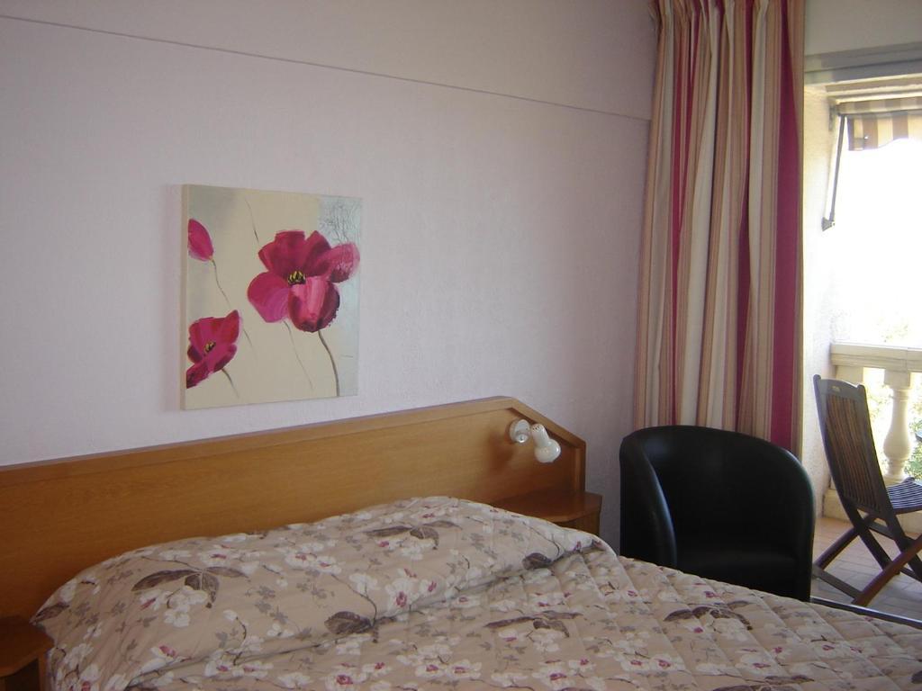 Logis Hotel Le Col De L'Ange Draguignan Rom bilde
